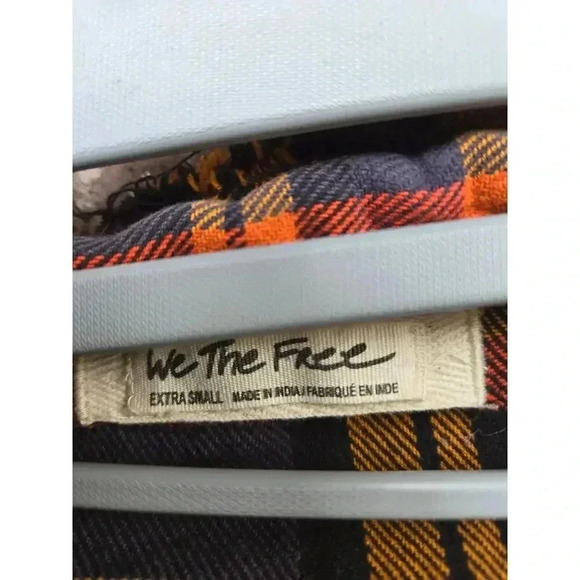 We The Free Summer Daydream Plaid Buttomdown Size XS - Picture 9 of 10